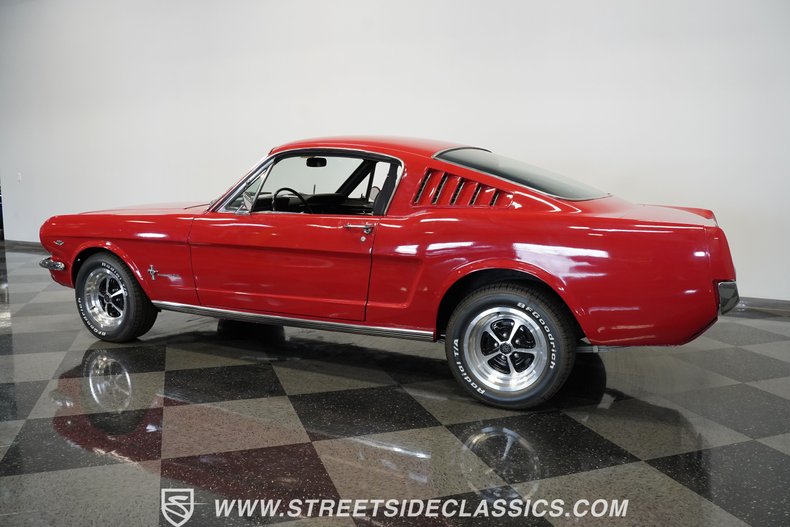 Unknown-Mustang-1965-Poppy-Red-Black-12