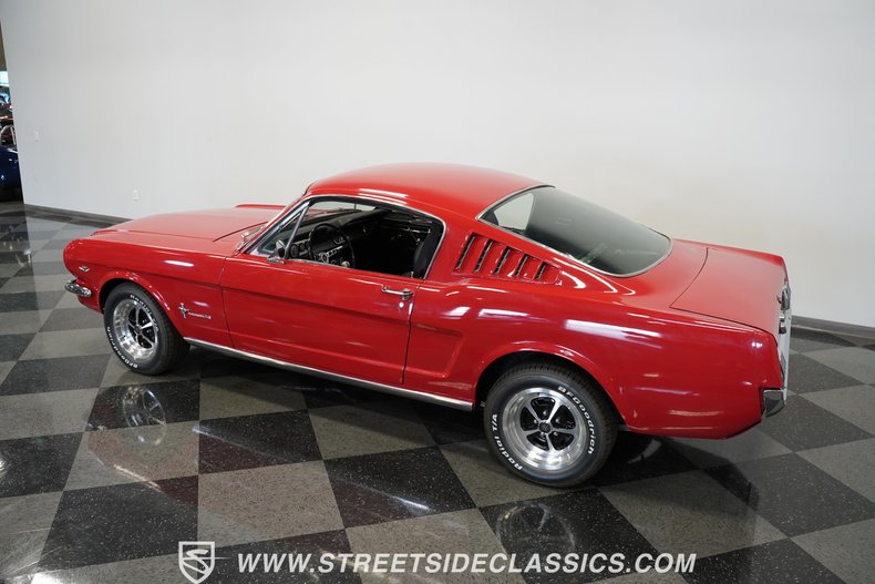 Unknown-Mustang-1965-Poppy-Red-Black-13