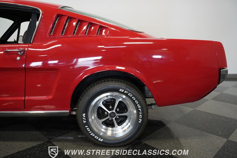 Unknown-Mustang-1965-Poppy-Red-Black-19