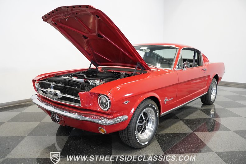 Unknown-Mustang-1965-Poppy-Red-Black-23