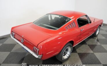 Unknown-Mustang-1965-Poppy-Red-Black-34