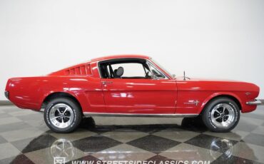 Unknown-Mustang-1965-Poppy-Red-Black-36