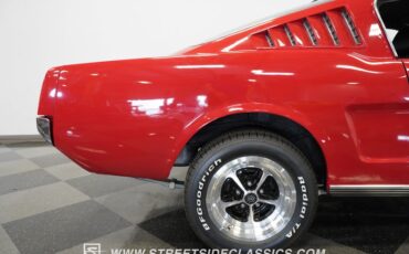Unknown-Mustang-1965-Poppy-Red-Black-41