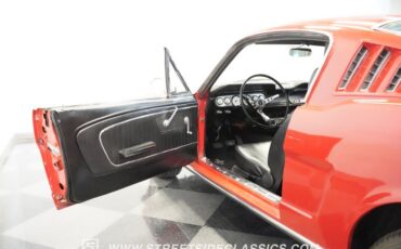 Unknown-Mustang-1965-Poppy-Red-Black-43