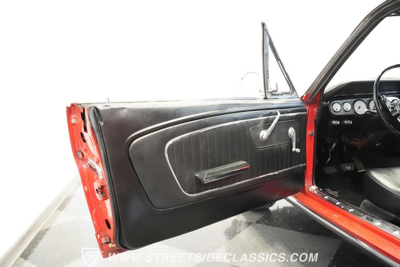 Unknown-Mustang-1965-Poppy-Red-Black-44