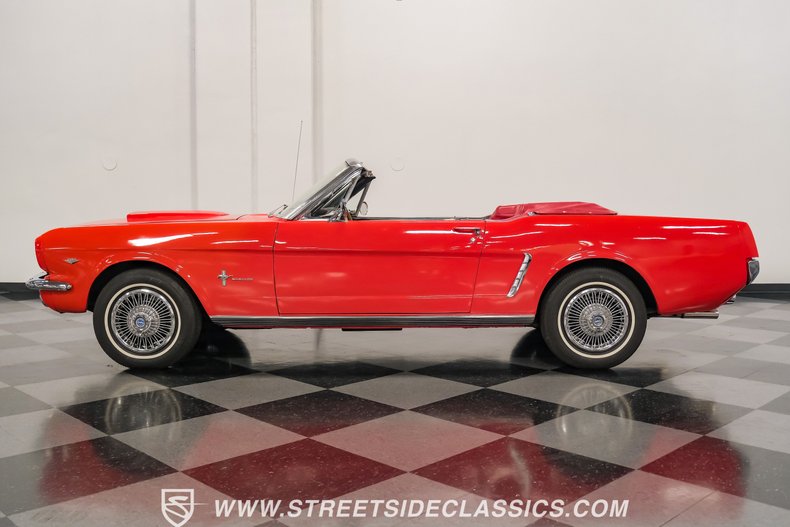Unknown-Mustang-1965-Poppy-Red-Parchment
