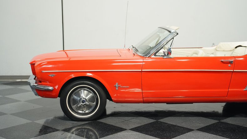 Unknown-Mustang-1965-Poppy-Red-White-13