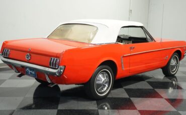 Unknown-Mustang-1965-Poppy-Red-White-21