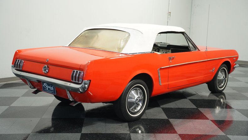Unknown-Mustang-1965-Poppy-Red-White-21