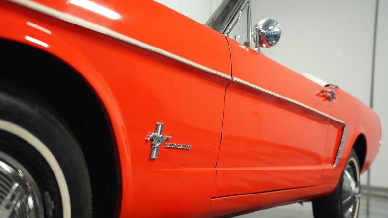 Unknown-Mustang-1965-Poppy-Red-White-30
