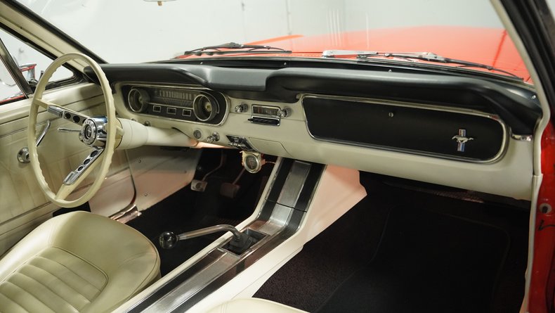 Unknown-Mustang-1965-Poppy-Red-White-8