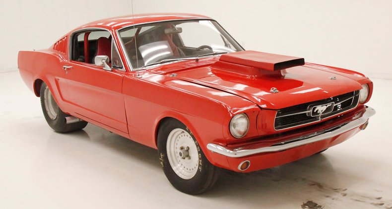 Unknown-Mustang-1965-Rangoon-Red-Black-10