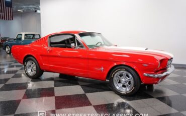 Unknown-Mustang-1965-Rangoon-Red-Black-16
