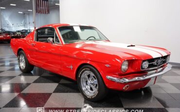 Unknown-Mustang-1965-Rangoon-Red-Black-17