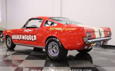 Unknown-Mustang-1965-Rangoon-Red-Black-2