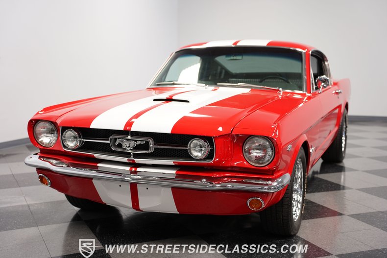 Unknown-Mustang-1965-Rangoon-Red-Black-20