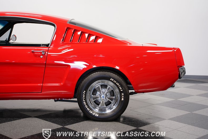 Unknown-Mustang-1965-Rangoon-Red-Black-24