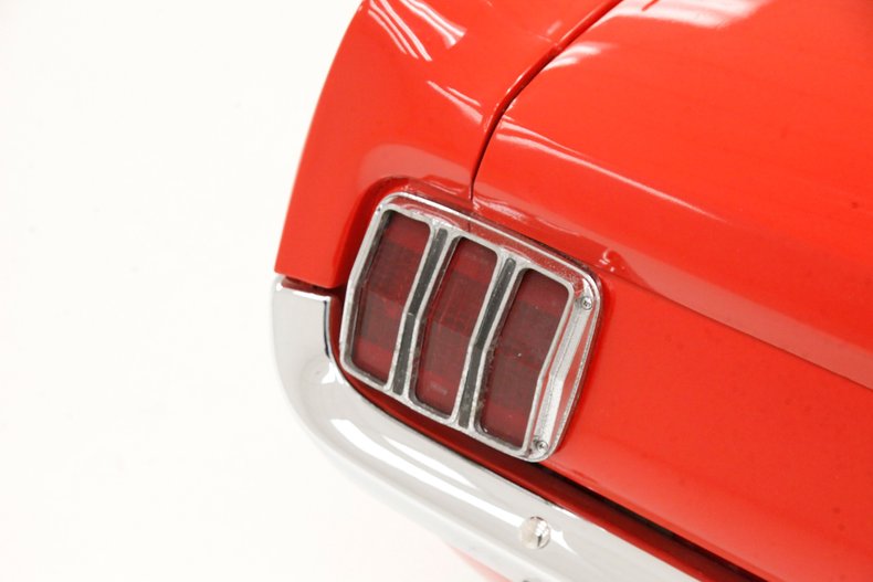 Unknown-Mustang-1965-Rangoon-Red-Black-27