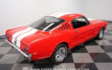 Unknown-Mustang-1965-Rangoon-Red-Black-28