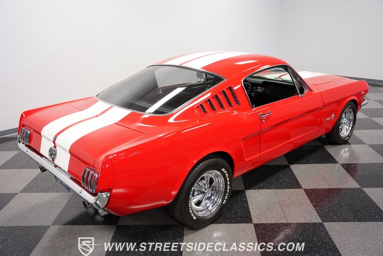 Unknown-Mustang-1965-Rangoon-Red-Black-28