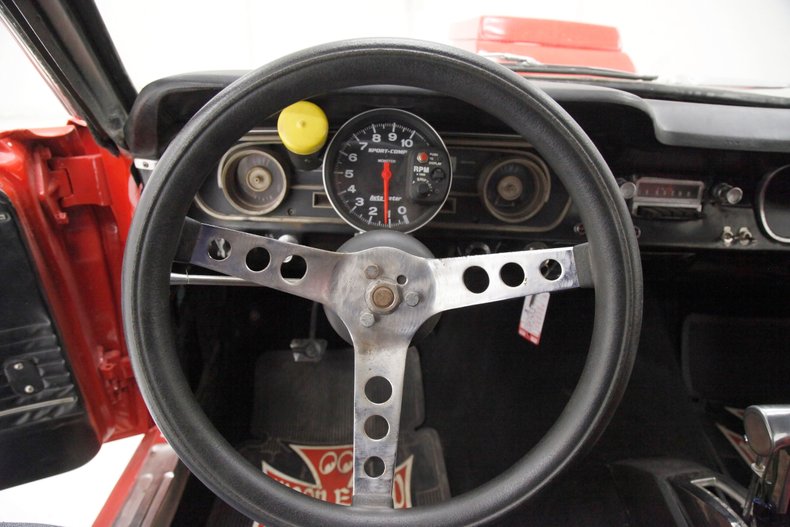 Unknown-Mustang-1965-Rangoon-Red-Black-28