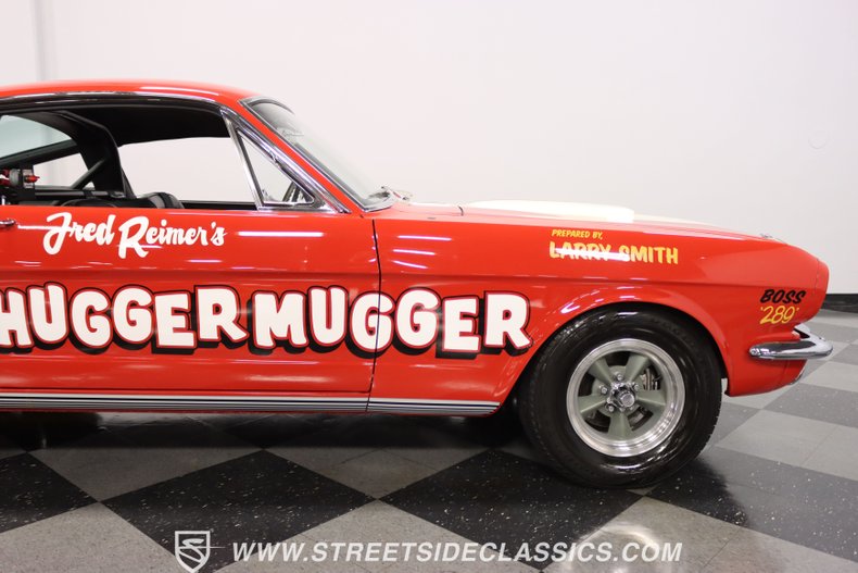 Unknown-Mustang-1965-Rangoon-Red-Black-28