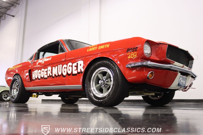 Unknown-Mustang-1965-Rangoon-Red-Black-29
