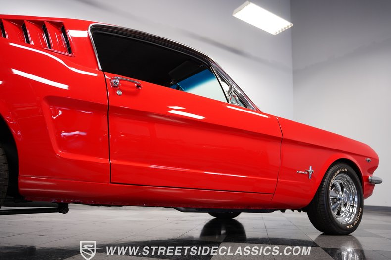 Unknown-Mustang-1965-Rangoon-Red-Black-30