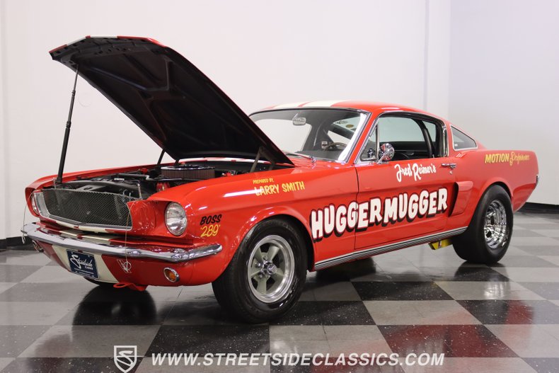 Unknown-Mustang-1965-Rangoon-Red-Black-30