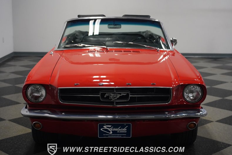 Unknown-Mustang-1965-Rangoon-Red-Black-31