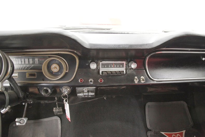 Unknown-Mustang-1965-Rangoon-Red-Black-31