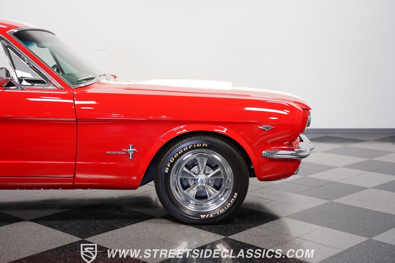 Unknown-Mustang-1965-Rangoon-Red-Black-32