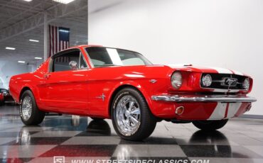 Unknown-Mustang-1965-Rangoon-Red-Black-33