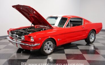 Unknown-Mustang-1965-Rangoon-Red-Black-34