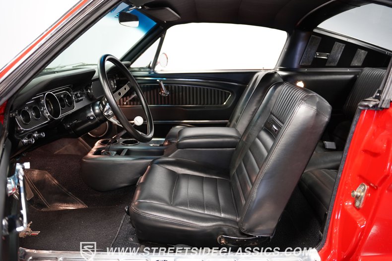 Unknown-Mustang-1965-Rangoon-Red-Black-4