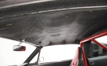 Unknown-Mustang-1965-Rangoon-Red-Black-40