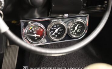 Unknown-Mustang-1965-Rangoon-Red-Black-40