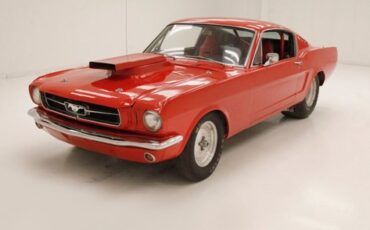 Unknown-Mustang-1965-Rangoon-Red-Black-42