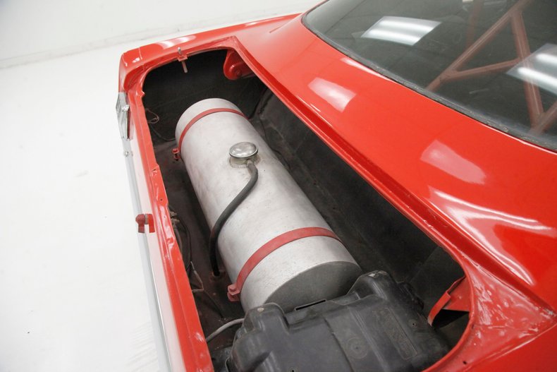 Unknown-Mustang-1965-Rangoon-Red-Black-43