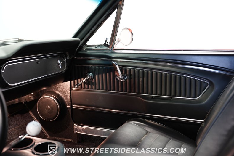 Unknown-Mustang-1965-Rangoon-Red-Black-47