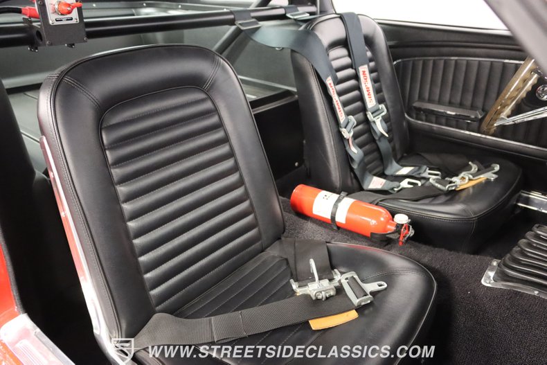 Unknown-Mustang-1965-Rangoon-Red-Black-49