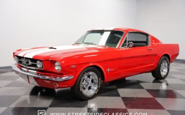 Unknown-Mustang-1965-Rangoon-Red-Black-5