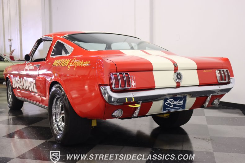 Unknown-Mustang-1965-Rangoon-Red-Black-8