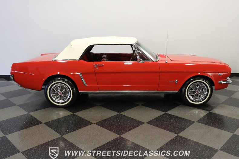Unknown-Mustang-1965-Rangoon-Red-Red-14