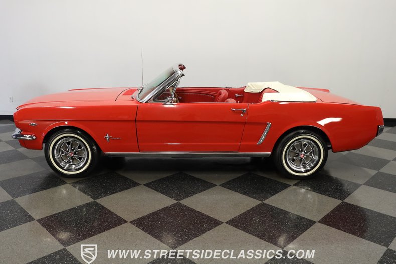 Unknown-Mustang-1965-Rangoon-Red-Red