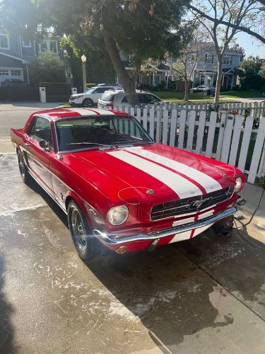 Unknown-Mustang-1965-Red-10
