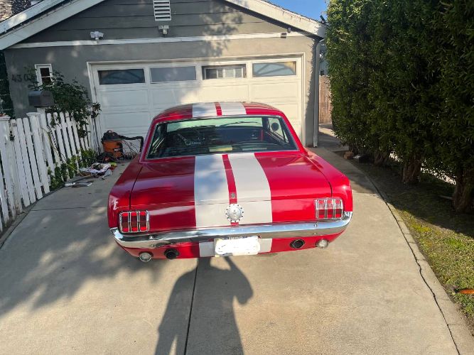 Unknown-Mustang-1965-Red-17