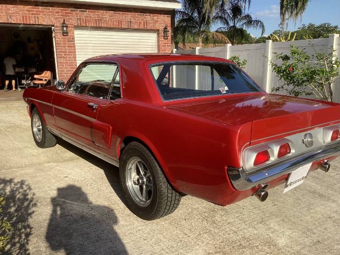 Unknown-Mustang-1965-Red-6