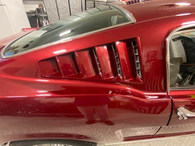 Unknown-Mustang-1965-Red-Black-14