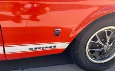 Unknown-Mustang-1965-Red-Black-8